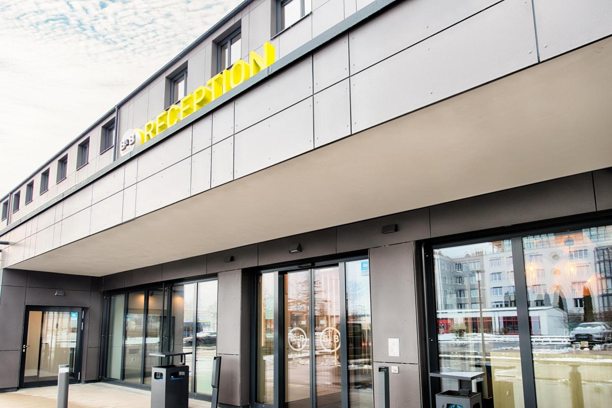 B&B Hotel Augsburg-West Экстерьер фото